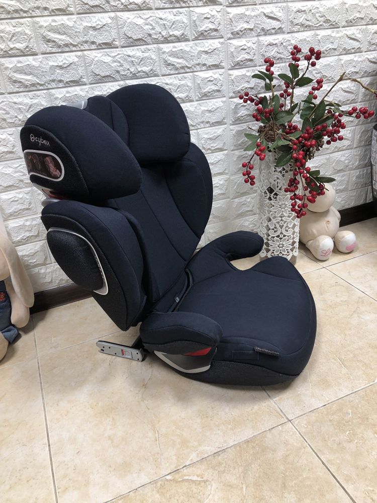 Автокрісло Cybex Solution Z-Fix Група 2/3 (15-36 кг) бустер