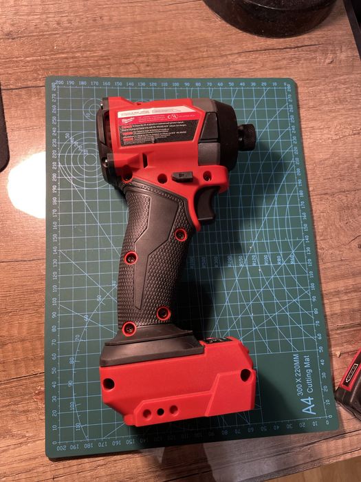Milwaukee Fid3 M18