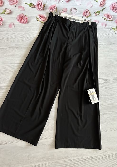 Штани палацо фірми Zara