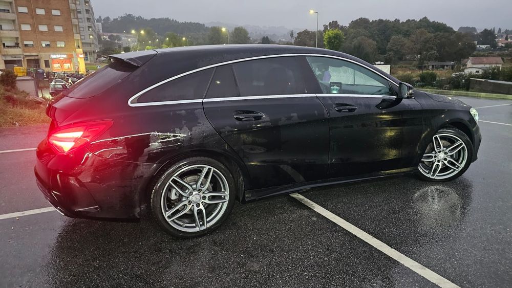 Mercedes-Benz CLA220
