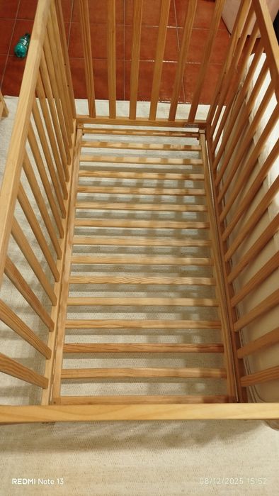 Berço + colchão IKEA bebé