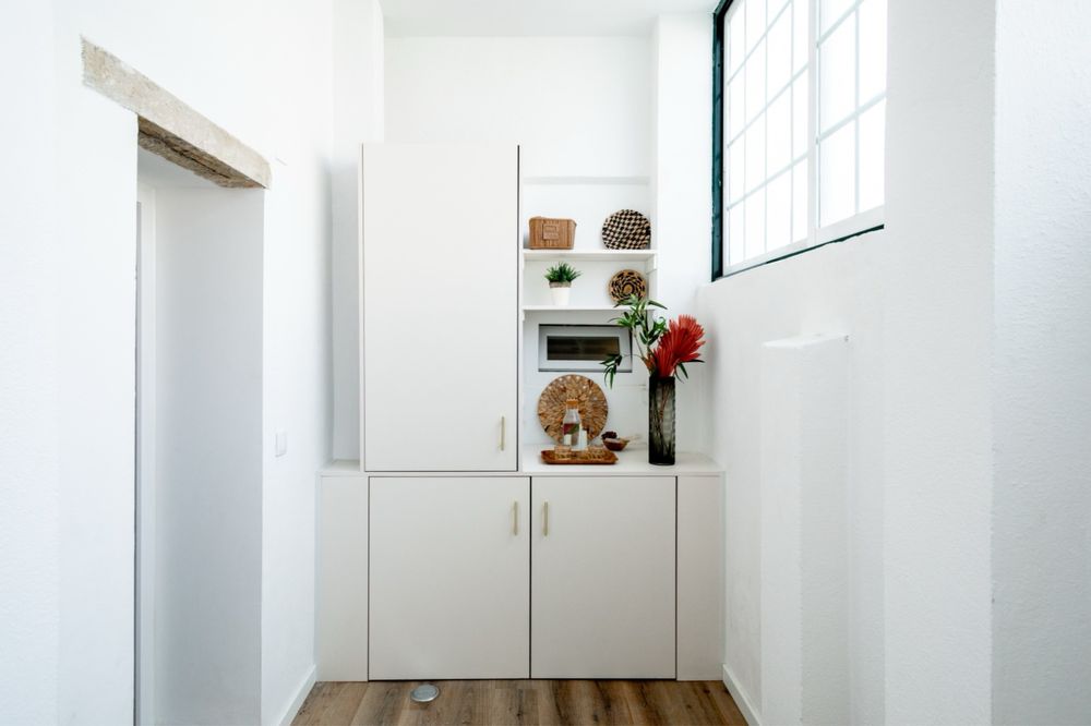 Arrenda-se T2 em Campolide totalmente remodelado