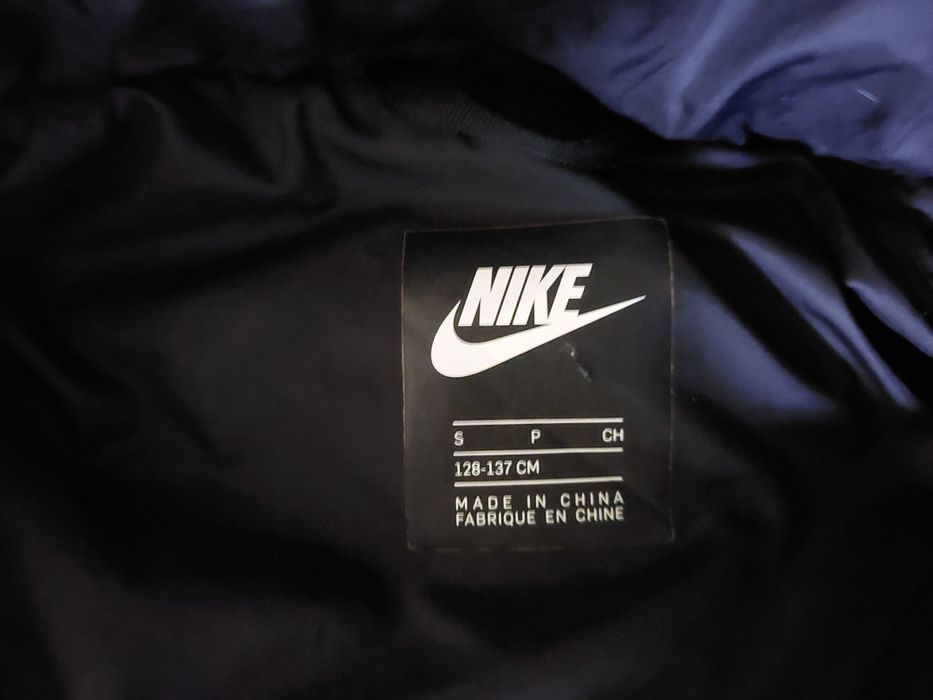 Kurtka zimowa Nike 128-137