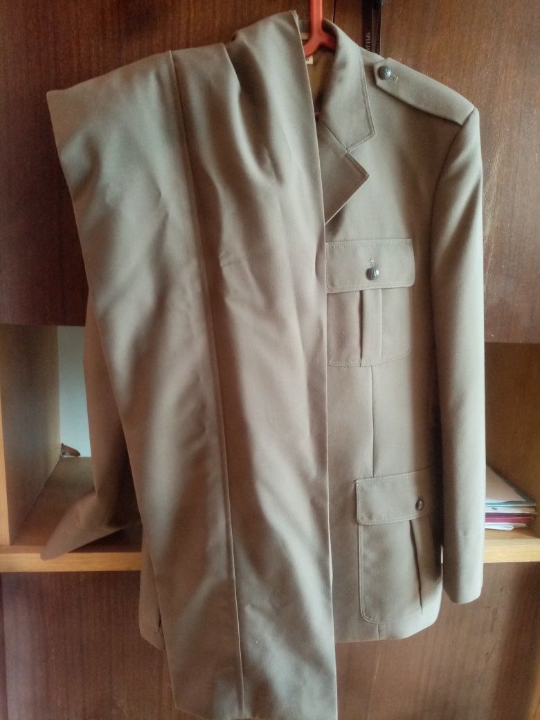 Mundur wojskowy letni oficerski