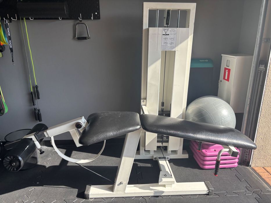 Maszyna HES na mięśnie dwugłowe uda / leg curl + stos 70 kg
