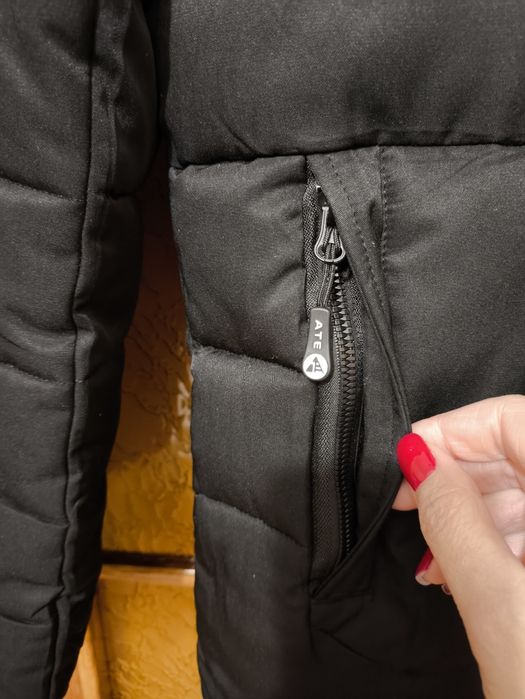 Чоловіча зимова куртка