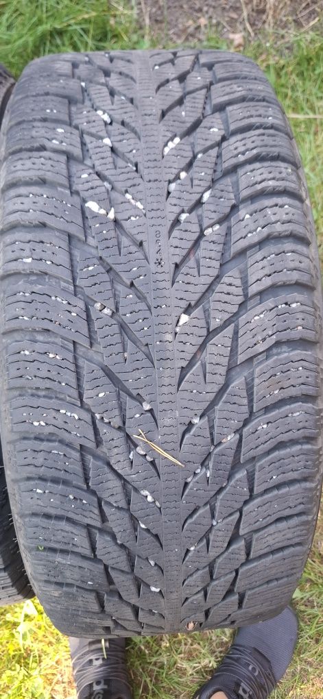 Tesla model Y 21" 255 35 r21 uberturbine zimowe nokian koła alufelgi