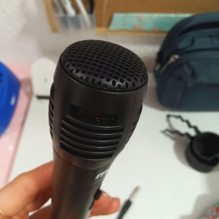 Microfone de mão p coluna de som