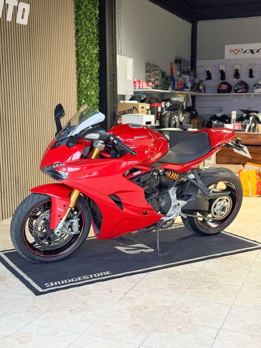 Ducati Supersport S