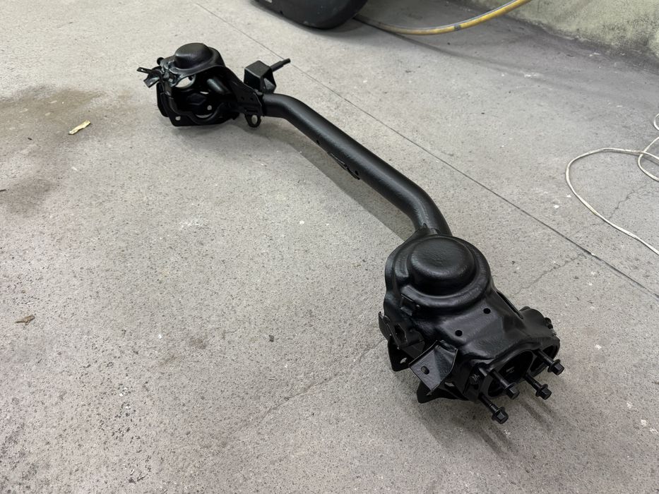 Балка задня Ion I-Miev C-Zero