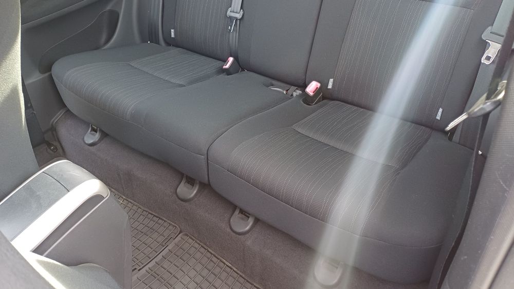 Toyota Auris  1.6  16V benzyna zadbana