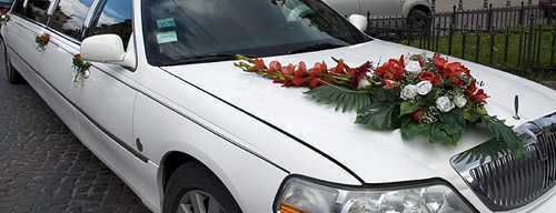 Прикраси на авто. Весільне оформлення