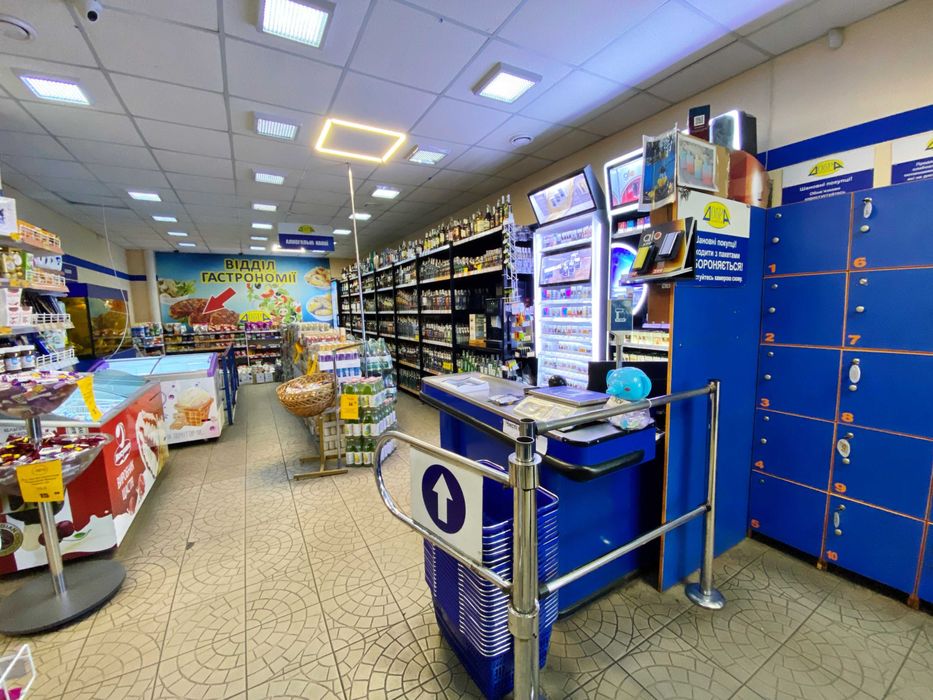 Магазин на пр. Соборний (район пр. Металургів)