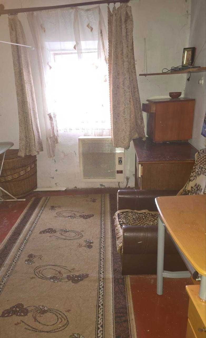 Продаж будинку та 25сот. с. Пирогівці Хмельницької обл.