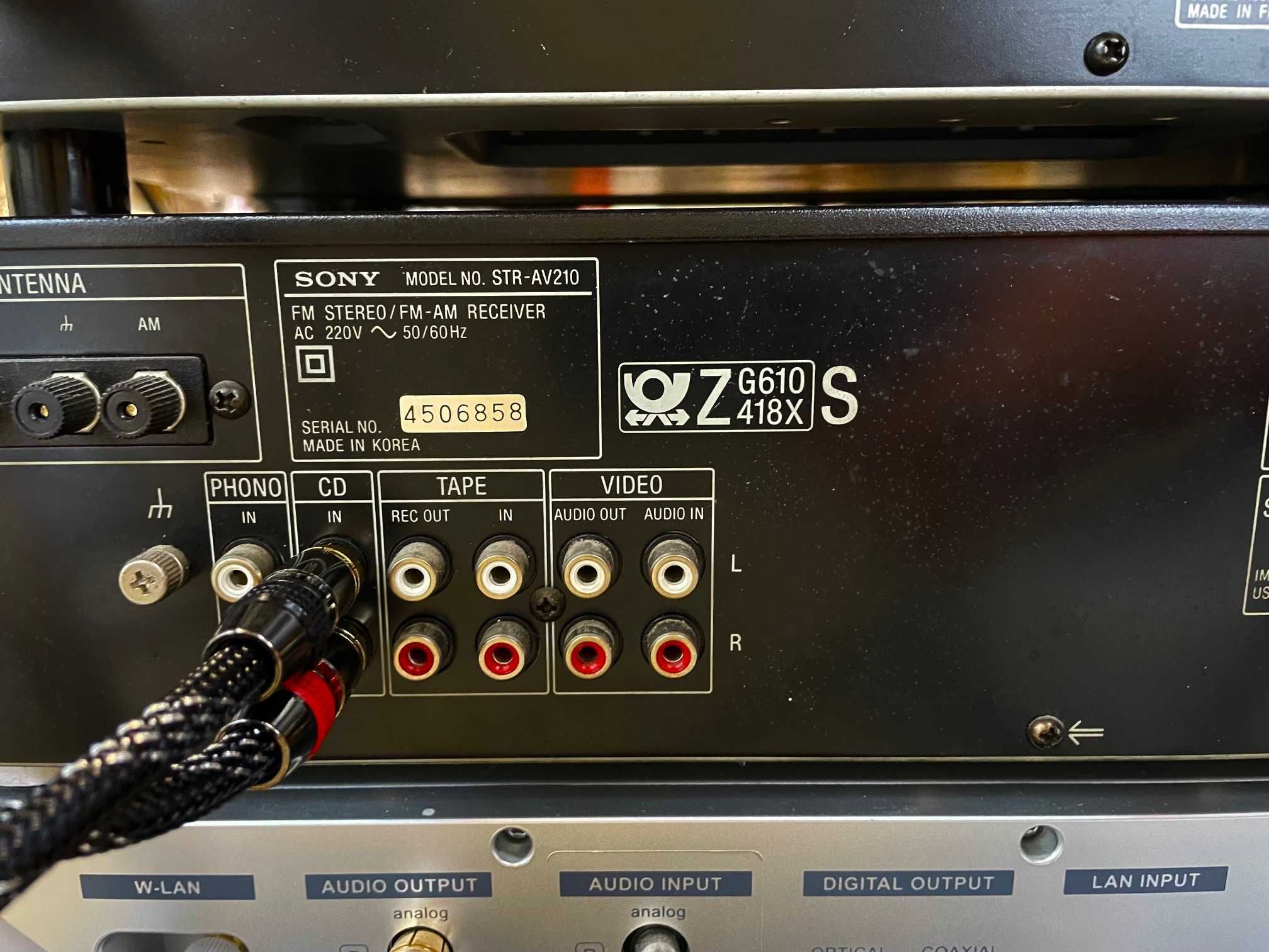Wzmacniacz SONY STR-AV210