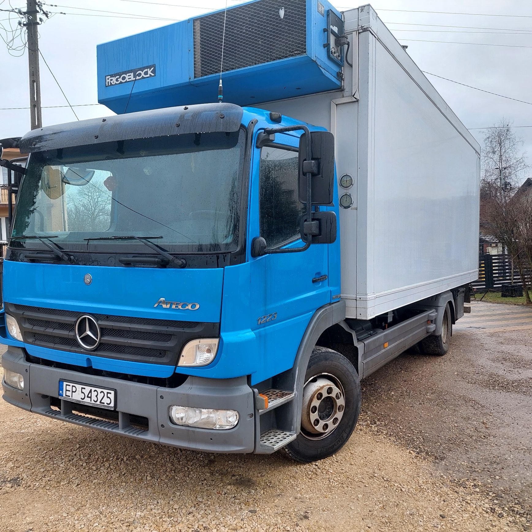 Mercedes Atego 1223 chłodnia mrożnia winda poduszki zamiana