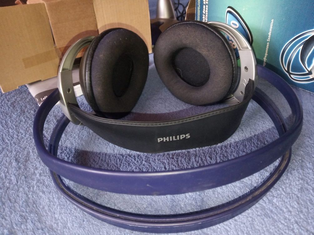 PHILIPS FM hc8390 słuchawki RADIOWE 100m zasięg bezprzewodowe VINTAGE