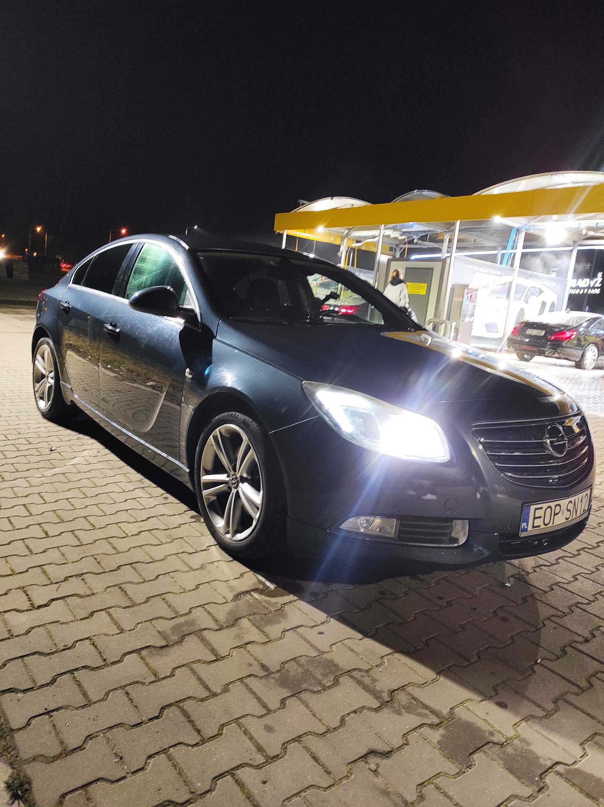 Opel Insignia 2.0 220km 4x4