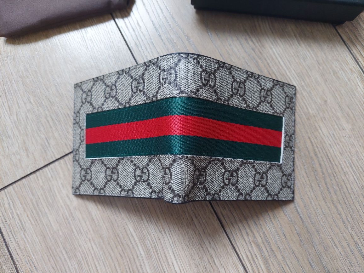 Portfel Gucci z pudełkiem