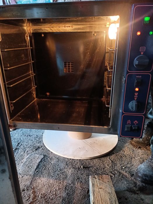 Piec elektryczny sterowany manualnie Lincat