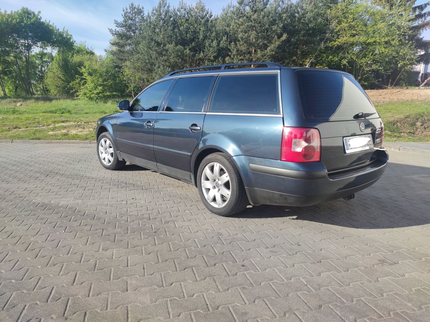 VW Passat Kombi 2.0 PB+LPG 2004r zadbany