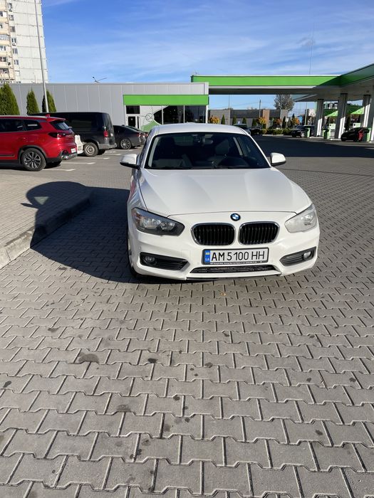 Продам BMW 1 серии 1.5 бензин