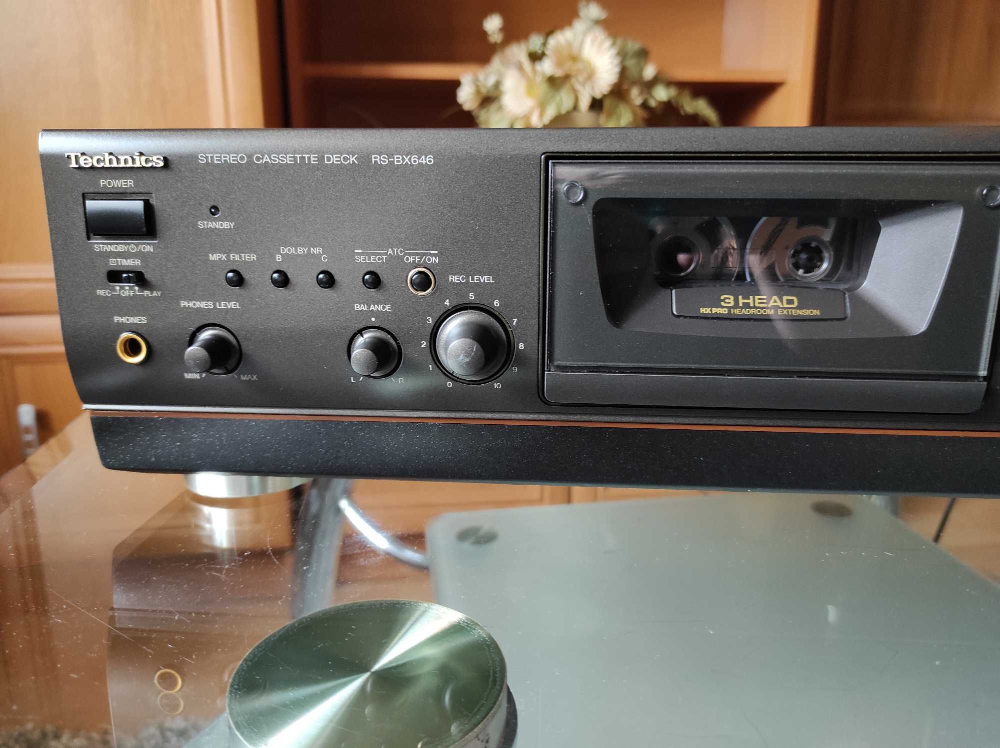 Magnetofon Technics RS-BX646