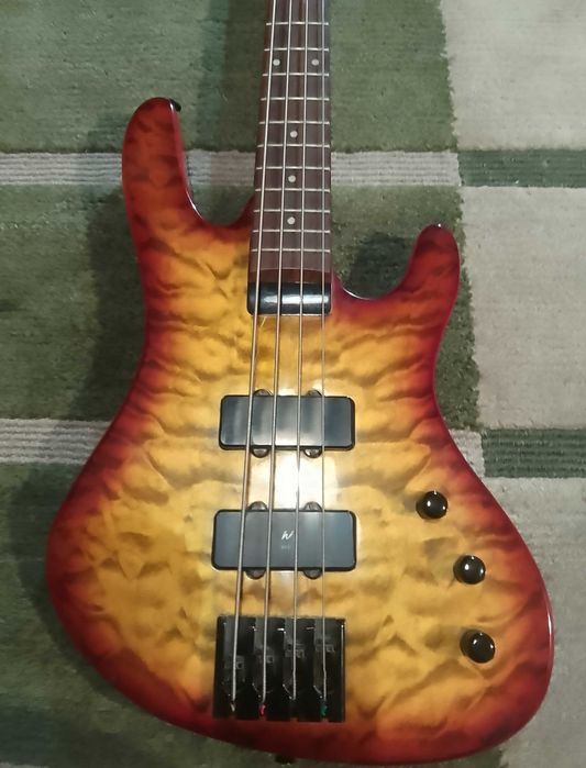 Washburn XB-120 Bantam series gitara basowa -okazja
