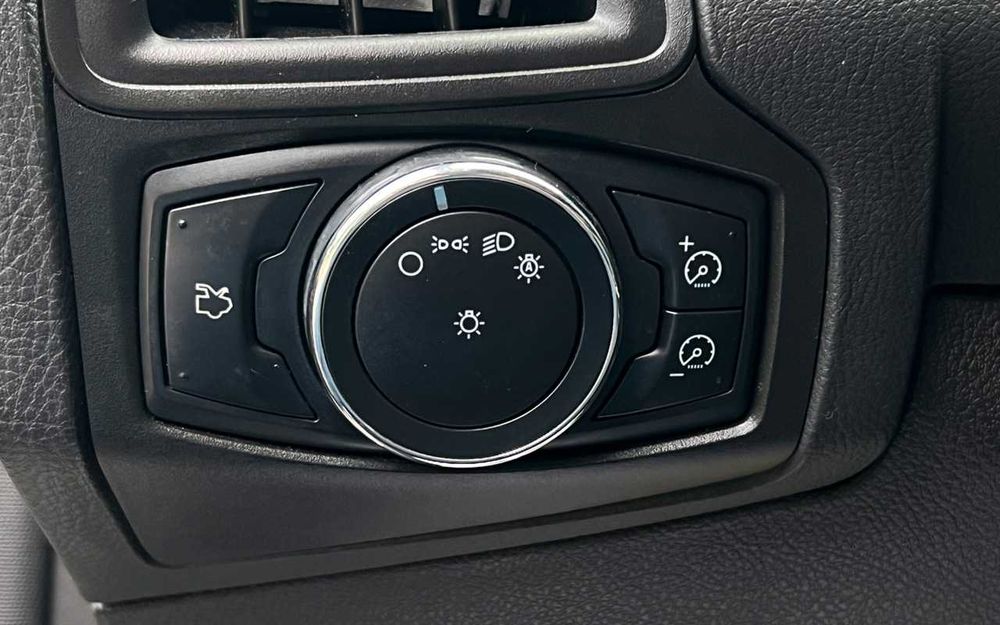 Ford Focus  2012