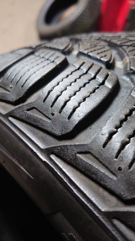 Комплект зимних шин Bridgestone Blizzak LM-32 205/55 r16 205 55 16