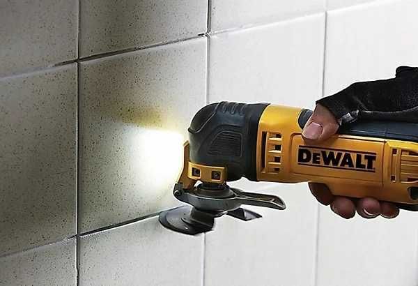 Narzędzie wielofunkcyjne szlifierka 300W + akcesoria DEWALT DWE315