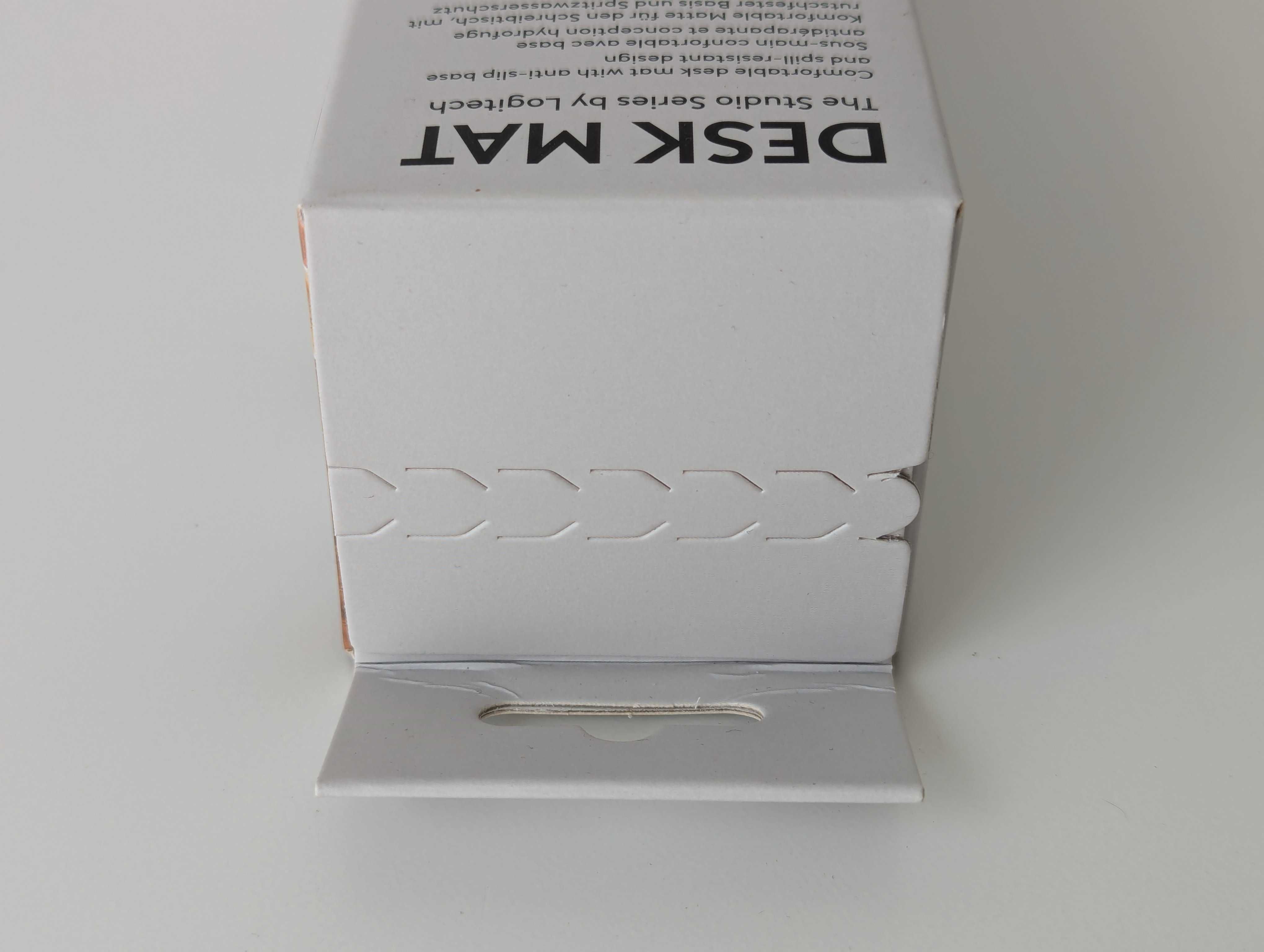 Tapete de Teclado e Rato Logitech Desk Mat Studio Series | 700 x 300