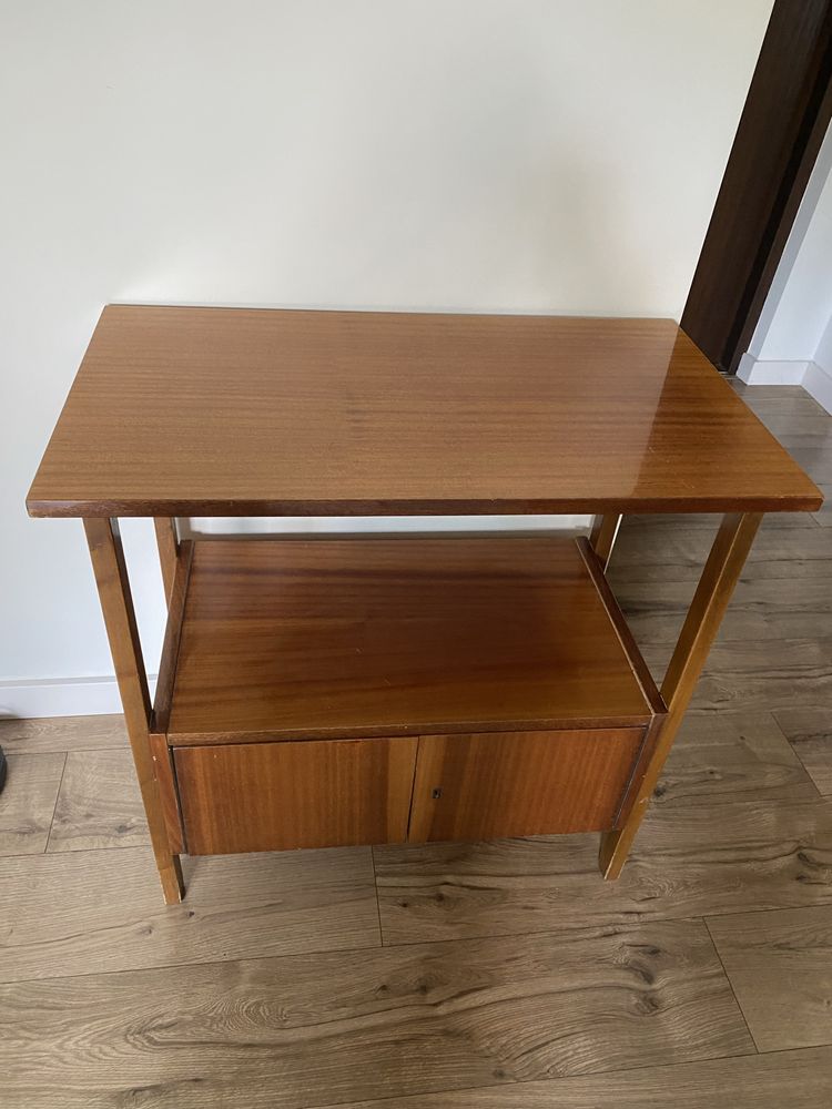 Półka / szafka vintage PRL – styl retro
