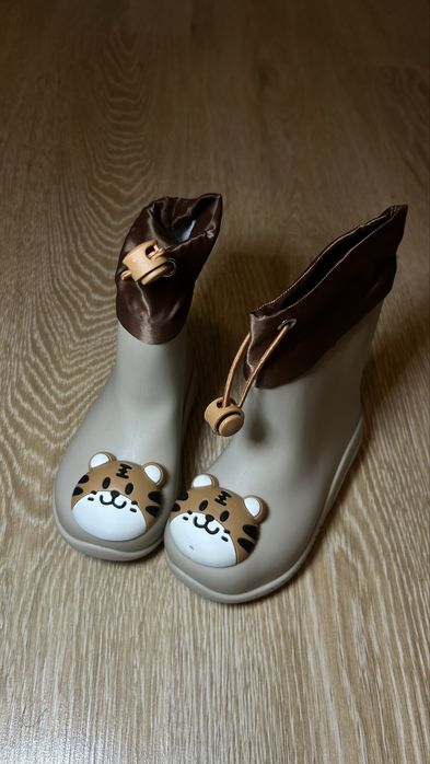 Гумові чоботи дитячі 27 розмір