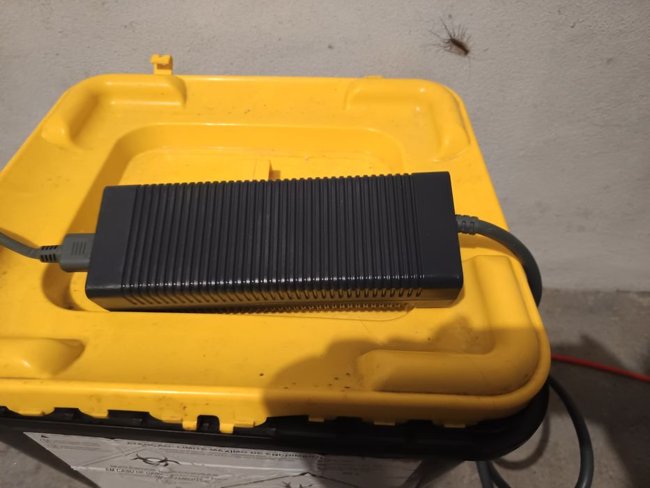 Carregador/transformador xbox