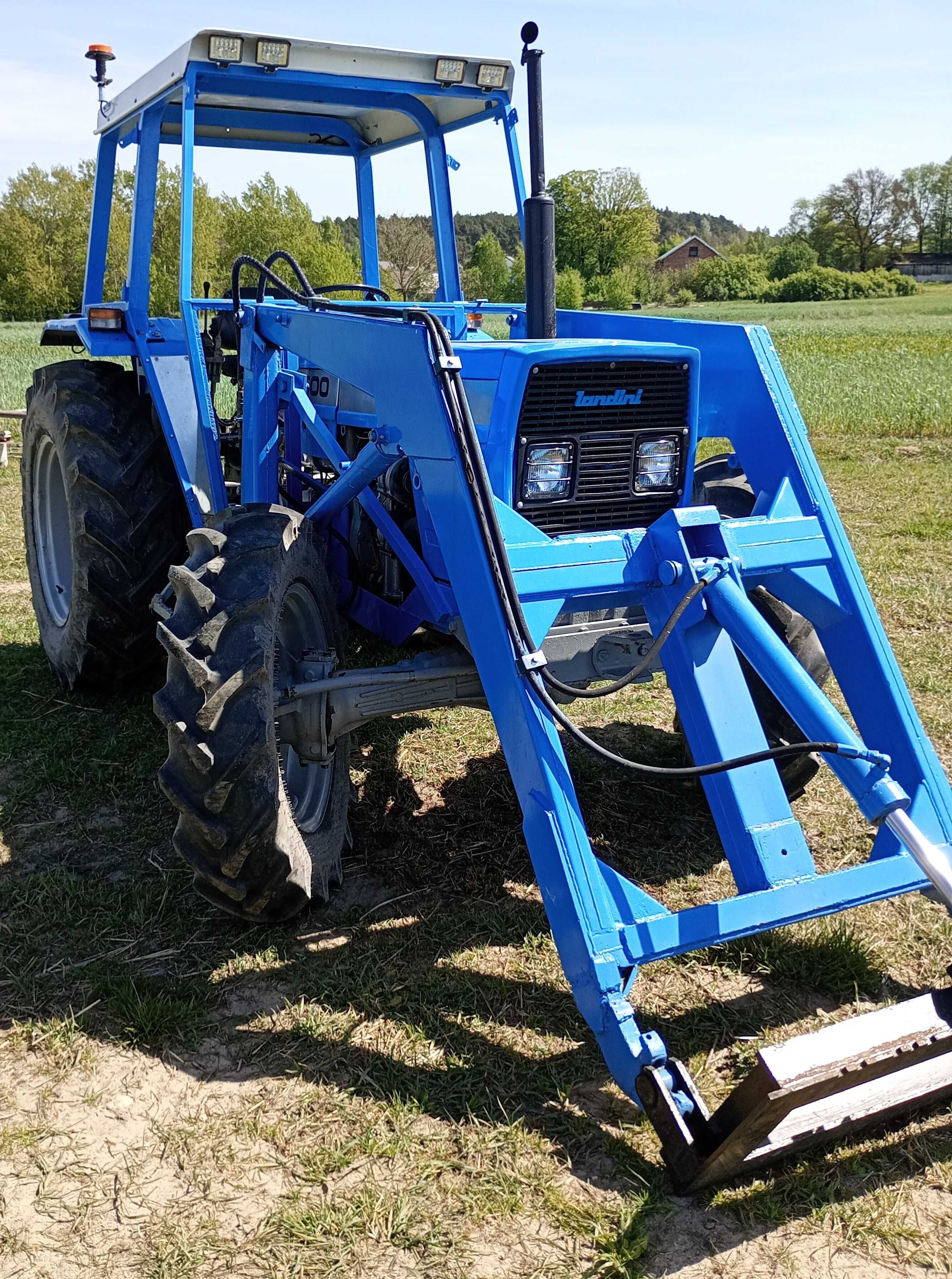 Ciągnik rolniczy Landini 5500 48km tur ładowacz  napęd 4x4