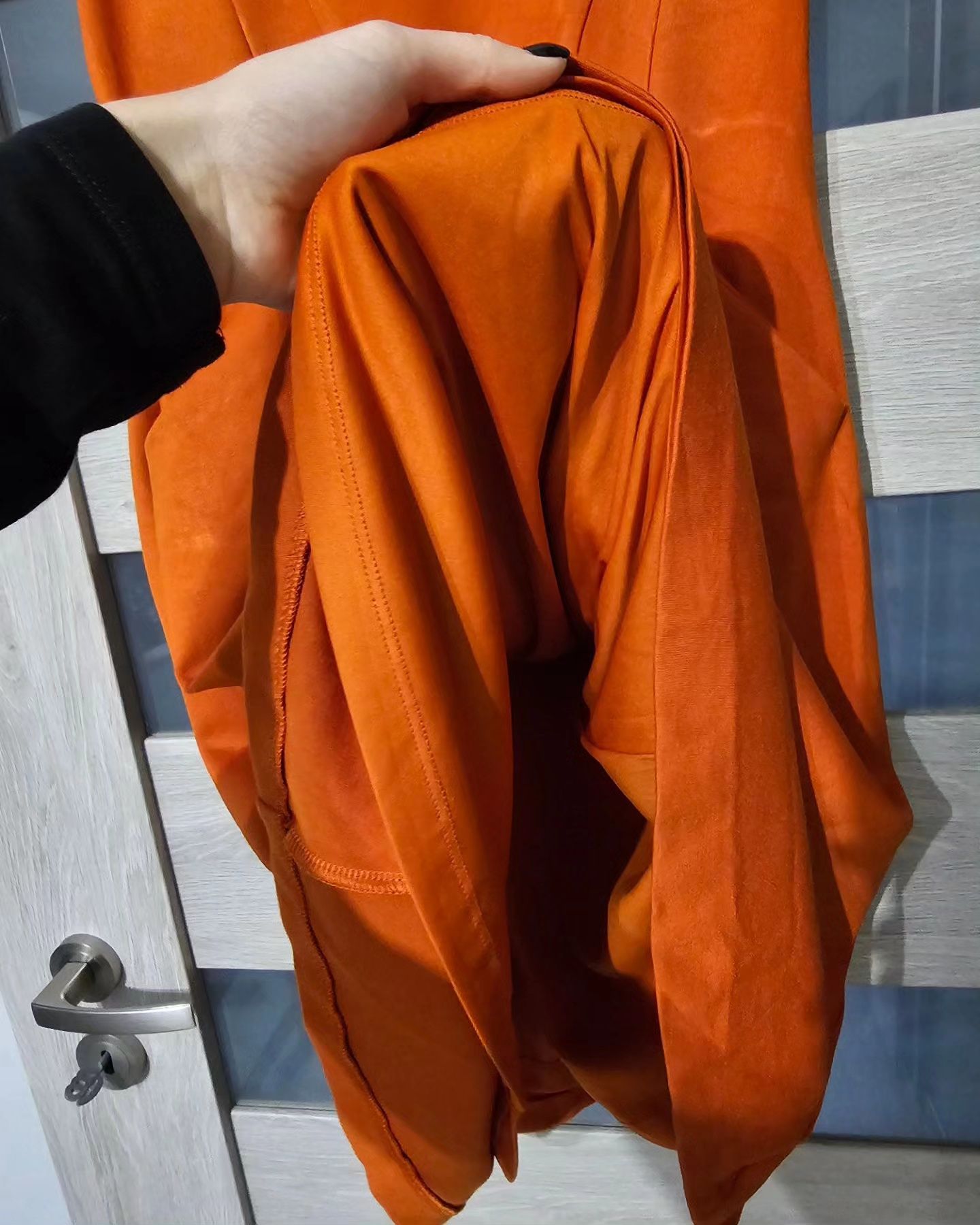 Nowa jesienno-zimowa sukienka Mango z metką - rozm. S