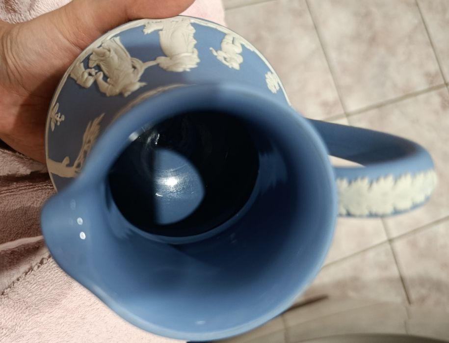 Wedgwood Queensware кувшин