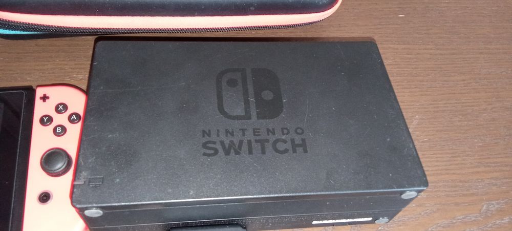 Nintendo switch OG +subscrição online 6 meses