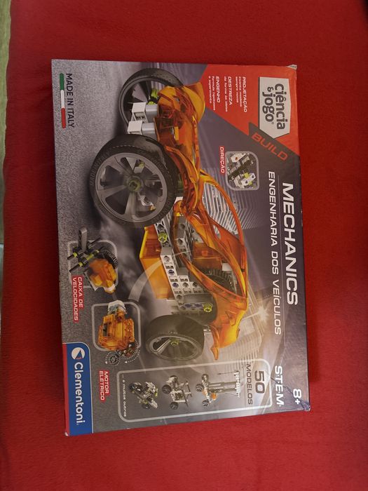Carrinho de lego