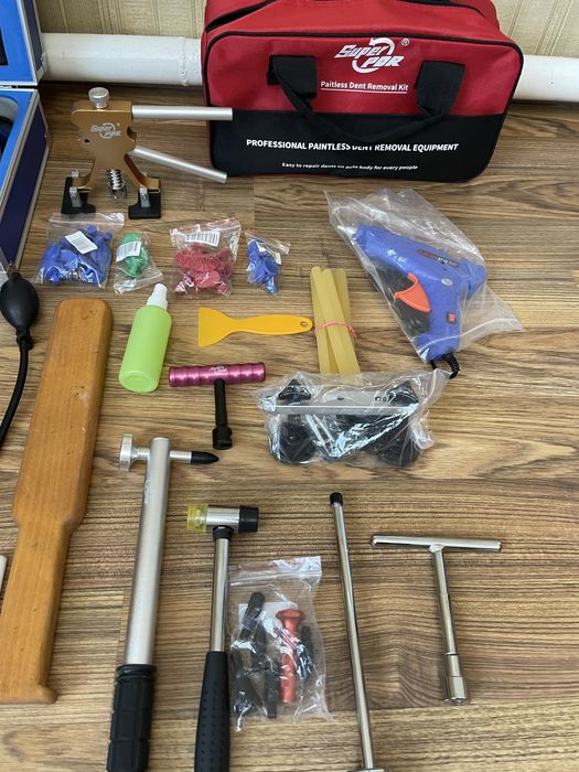 Набір інструментів PDR для ремонту вмятин без фарбування.