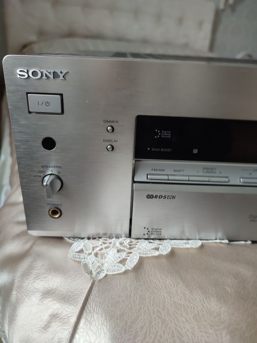 Ресівер SONY STR-DB840 з FM приймачом.