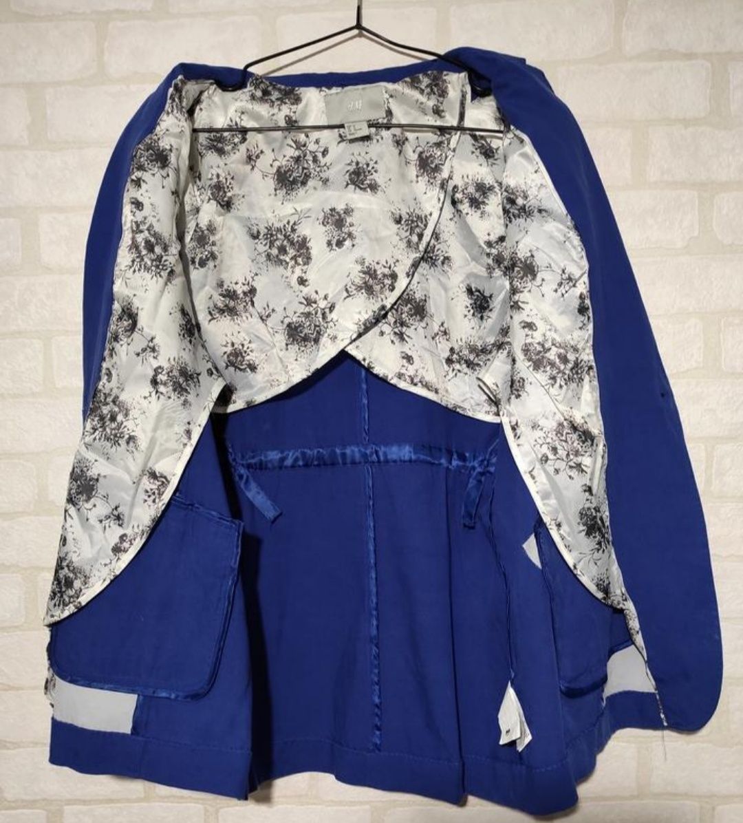 Пиджак цвета индиго от бренда H&M. Унисекс
Длина 74 см
длина рукава 60