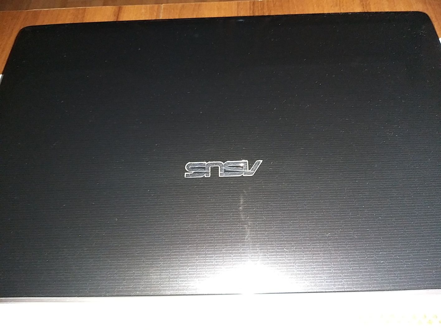 Piękny laptop Asus K73SV