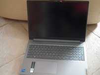 Notebook Lenovo IPS 3  16 IAH8