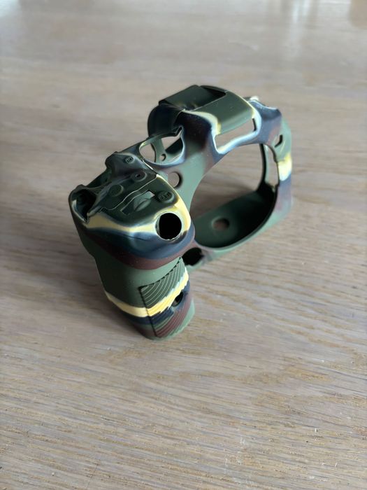 muziri kinokoo eos R7 etui ochronne na aparat