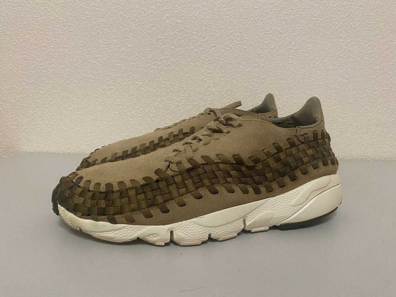 Nike Woven Footscape Beige Suede