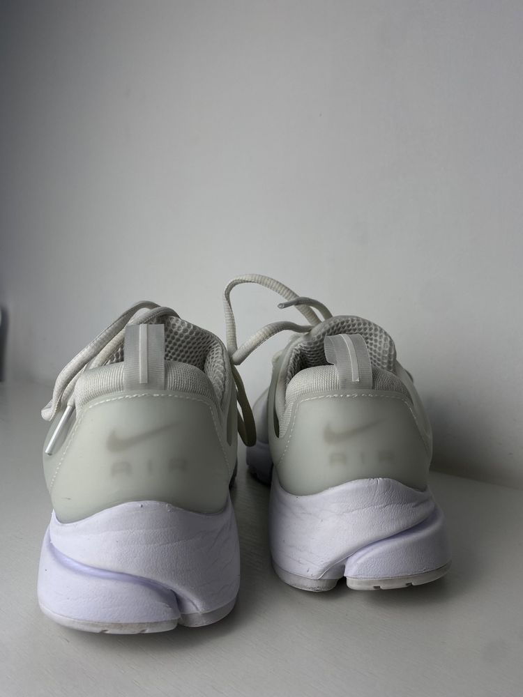 Кросівки Nike AIR PRESTO