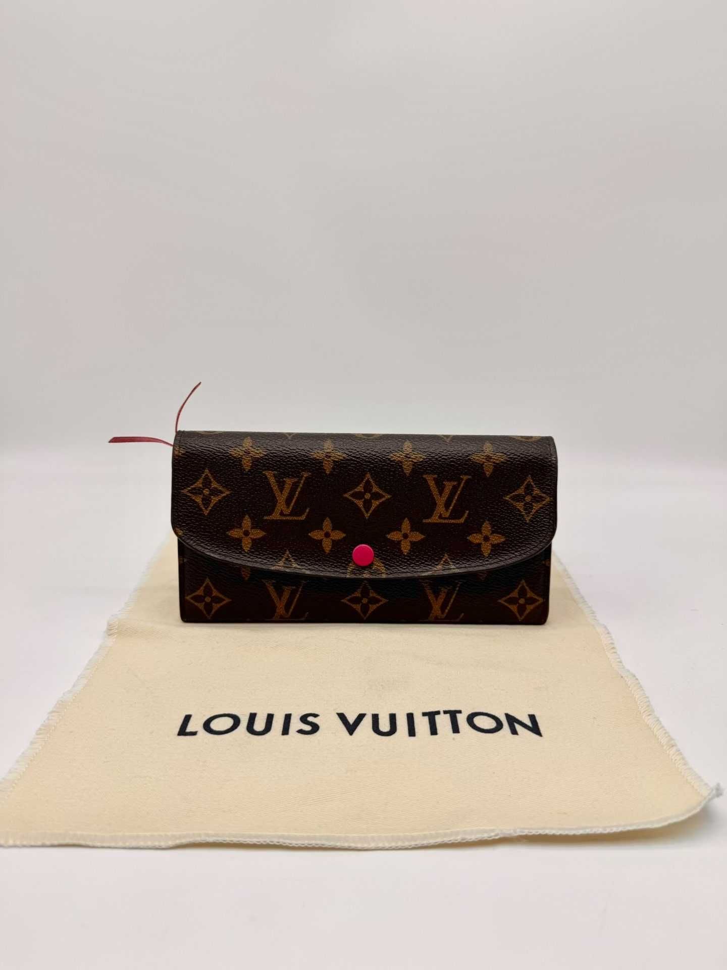 (Nowe) LV Portfel damski Louis Vuitton Emilie Monogram czerwona klamra