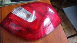 Lampa tył Skoda Fabia II lewa